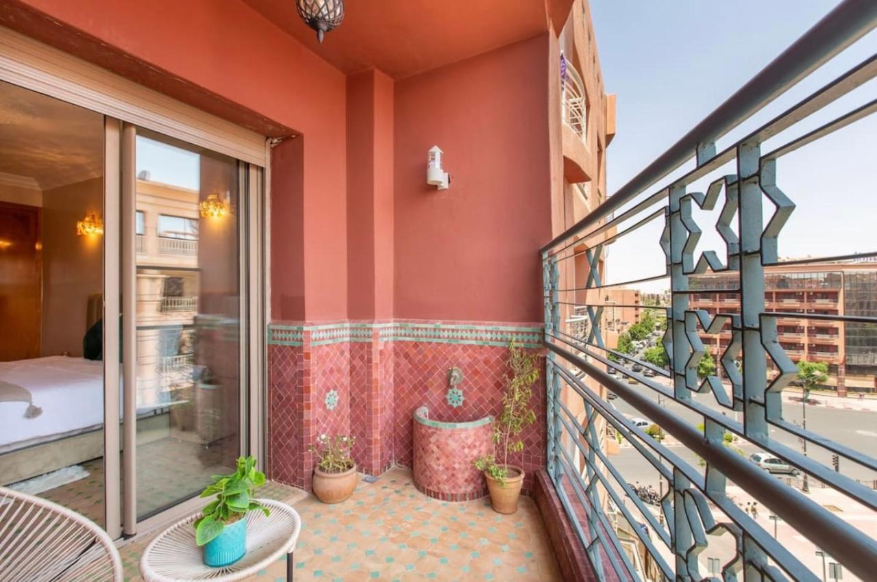Luxury Appartement Gueliz Center マラケシュ エクステリア 写真